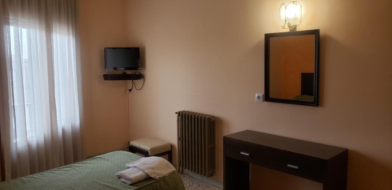 Hotel Balfagon Calanda Extérieur photo